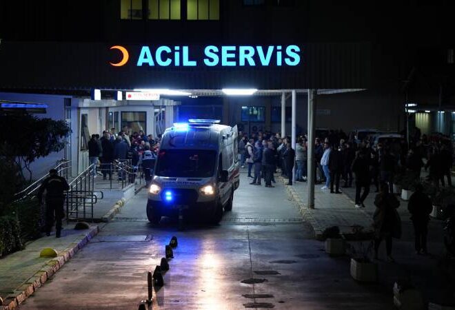 İzmir’de 3 polis memurunu yaralayan şahıs gözaltına alındı, Valilikten açıklama